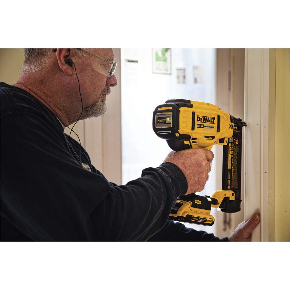20V MAX Cordless Brad Nailer Kit 18GA P65709